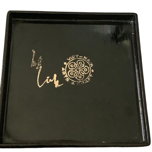 Vietnamese Lacquerware Square Trinket Box With Leaf 4”x4” Handcrafted With Lid - Picture 3 of 7